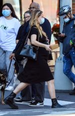 Pregnant JENNIFER LAWRENCE and Cooke Maroney Out for Lunch Date in New York 10/11/2021