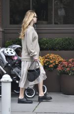 Pregnant JENNIFER LAWRENCE Out and About in New York 10/06/2021