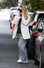 Pregnant JENNIFER LAWRENCE Out in New York 10/07/2021