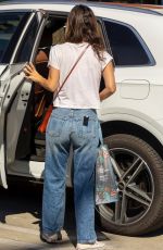 RACHEL BILSON Shopping for Pet Supplies in Los Angeles 10/10/2021