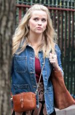 REESE WITHERSPOO and ZOE CHAO on the Set of Your Place or Mine in New York 10/05/2021