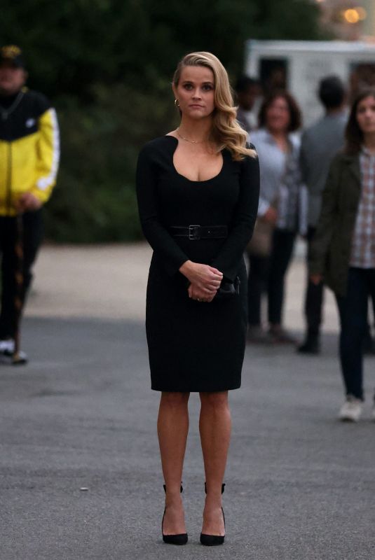 REESE WITHERSPOON on the Set of Your Place or Mine in Brooklyn 10/06/2021
