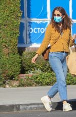 ROBIN TUNNEY Out Sopping in West Hollywood 10/18/2021