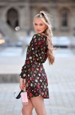 ROMEE STRIJD at Louis Vuitton Womenswear Spring/Summer 2022 Show in Paris 10/05/2021