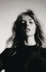 SAMARA WEAVING for Contentmode Magazine, August 2021