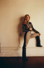 SAMARA WEAVING for Contentmode Magazine, August 2021