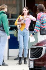SCOUT WILLIS Out for Coffee with Friends in Silver Lake 10/24/2021
