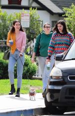 SCOUT WILLIS Out for Coffee with Friends in Silver Lake 10/24/2021