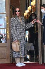 STELLA MCCARTNEY Leaves Ritz Hotel in Paris 10/04/2021