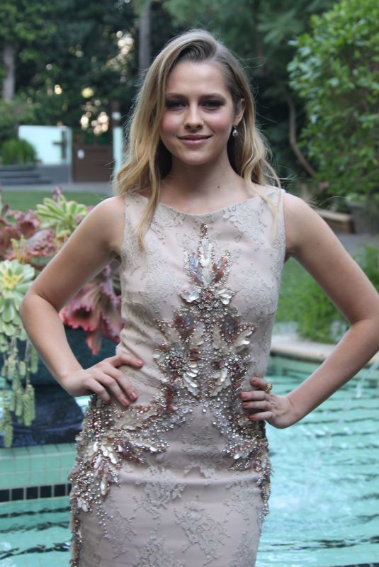 TERESA PALEMR for Warm Bodies, 2013