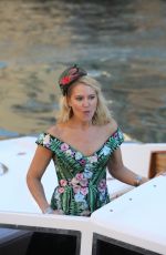 VALERIA MAZZA Arrives in Venice 10/17/2021