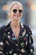 VOGUE WILLIAMS Out with Her Dog in Leeds 10/08/2021