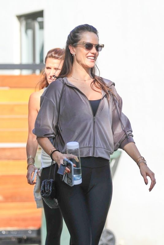 ALESSANDRA AMBROSIO Arrives at Training Session in West Hollywood 11/16/2021