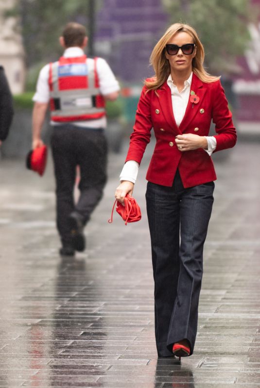 AMANDA HOLDEN at Global Radio Studios in London 11/10/2021