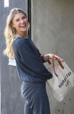 AMANDA KLOOTS Arrives at Dance Practice in Los Angeles 11/19/2021