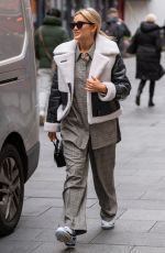ASHLEY ROBERTS at Global Radio Studios in London 11/04/2021ASHLEY ROBERTS at Global Radio Studios in London 11/04/2021