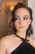 CAILEE SPAENY - Instagram photos 11/17/2021