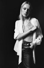 CHATRLOTTE LAWRENCE for Behind the Blinds Magazine, Fall\Winter 2021