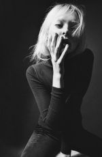 CHATRLOTTE LAWRENCE for Behind the Blinds Magazine, Fall\Winter 2021