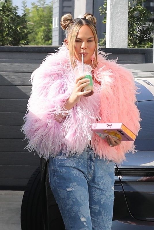CHRISSY TEIGEN in a Pink Feathered Sweater and Denim Out in Los Angeles 11/09/2021