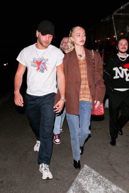 DELILAH HAMLIN and Eyal Booker Out for Dinner at Matsuhisa in Beverly Hills 11/28/2021