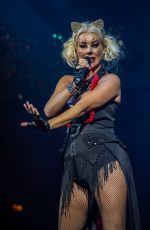 DENISE VAN OUTEN Hosts a Spooktacular Halloween Weekend at Proud Cabaret in London 10/31/2021