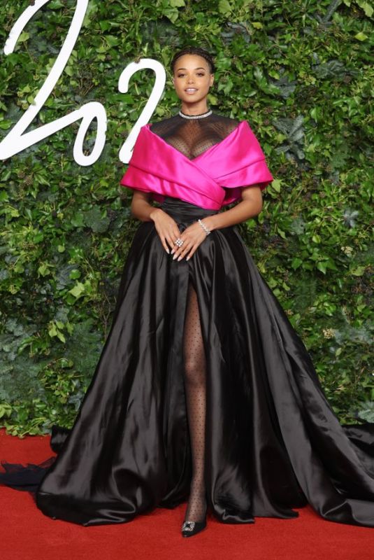 ELLA BALINSKA at 2021 British Fashion Awards in London 11/29/2021