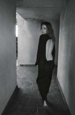 ESME CREED-MILLES for ContentMode Magazine, November 2021