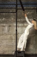 EUGENIE BOUCHARD for New Balance x Bandier Collection, December 2021