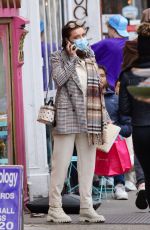FLORENCE PUGH Out and About in New York 11/21/2021