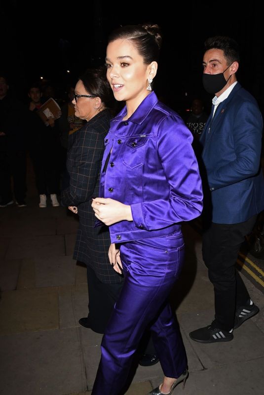HAILEE STEINFELD Arrivers at Corinthia Hotel in London 11/11/2021