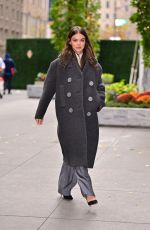 HAILEE STEINFELD Arrives at Siriusxm Studios in New York 11/22/2021