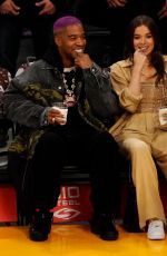 HAILEE STEINFELD at Houston Rockets vs. LA Lakers Game at Staples Center in Los Angeles 11/02/2021