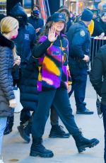 HAILEE STEINFELD Leaves GMA Studios in New York 11/24/2021