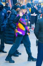 HAILEE STEINFELD Leaves GMA Studios in New York 11/24/2021
