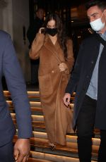 HAILEE STEINFELD Leaves Her Hotel in London 11/10/2021