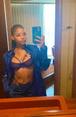 HALLE BAILEY - Instagram Photos and Video 11/07/2021