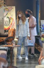 HEIDI KLUM and Tom Kaulitz Out for Furniture Shopping in Los Angeles 11/24/2021