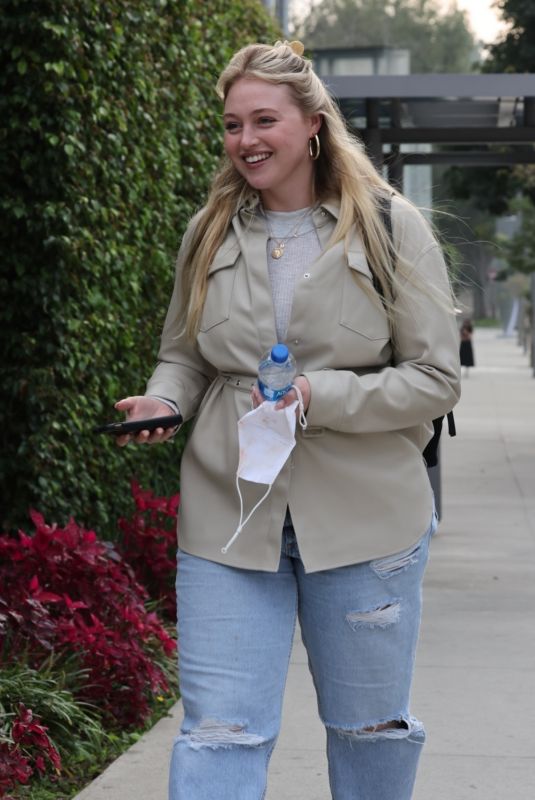 ISKRA LAWRENCE Leaves a Meeting in West Hollywood 11/19/2021
