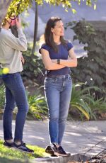 JENNIFER GARNER in Denim Out and About in Brentwood 11/28/2021