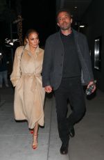 JENNIFER LOPEZ and Ben Affleck at Spagos Restaurant in Beverly Hills 11/28/2021
