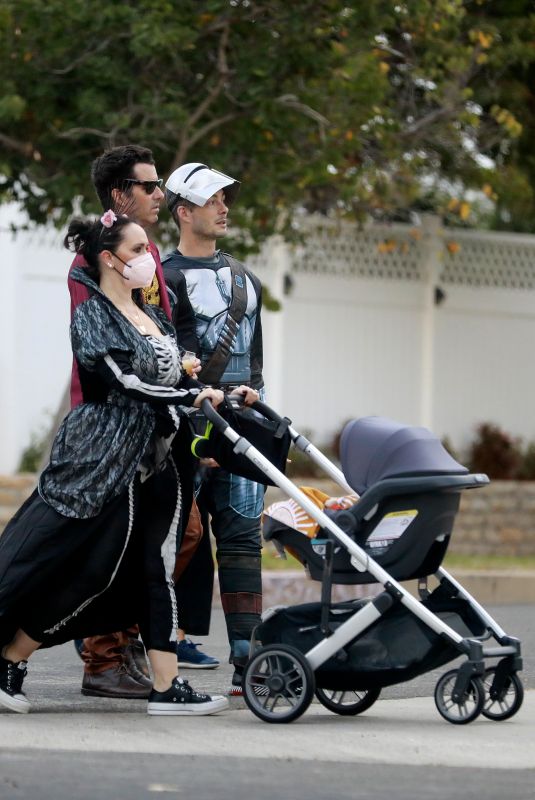 JENNIFER LOVE HEWITT and Brian Hallisay Out with Their Baby for Trick or Treating in Pacific Palisades 10/31/2021
