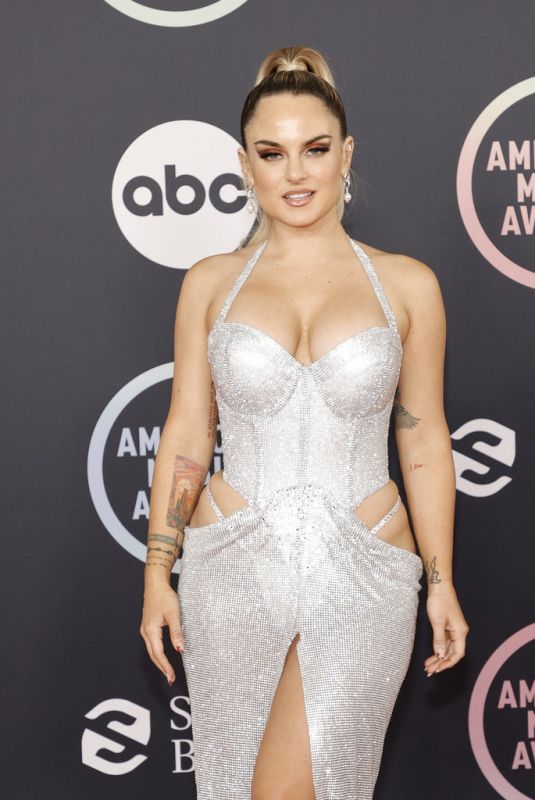 JOANNA JOJO LEVESQUE at American Music Awards 2021 in Los Angeles 11/21/2021