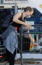 JODIE FOSTER Shopping at Bristol Farms in West Hollywood 11/23/2021