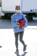 JULIETTE LEWIS Shopping at a Supermarket in Beverly Hills 11/24/2021