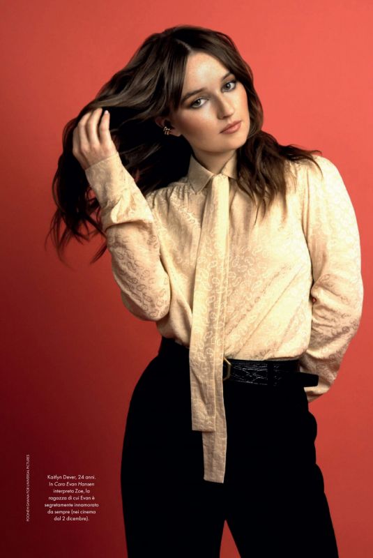 KAITLYN DEVER in Elle Magazine, Italy November 2021