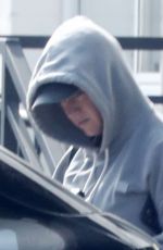 KATY PERRY Leaves a Skin Care Clinic in Beverly Hills 11/09/2021