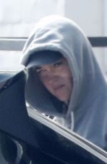 KATY PERRY Leaves a Skin Care Clinic in Beverly Hills 11/09/2021