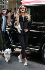 KELLY BENSIMON Out to Buy a Christmas Tree in New York 11/29/2021