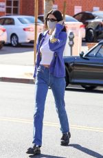 KENDALL JENNER Arrives at a Medical Building in Los Angeles 11/27/2021